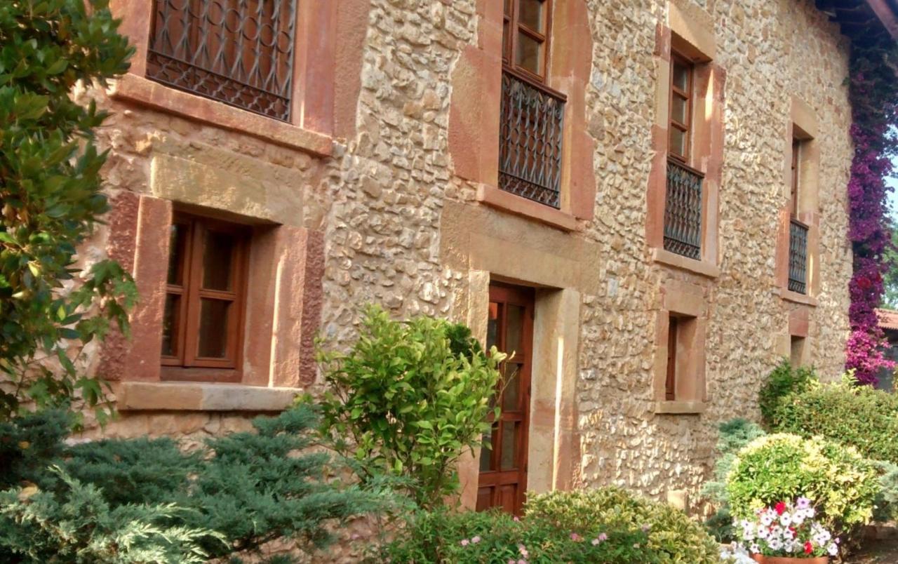 Hotel Palacio De La Vinona Oviedo Exterior photo